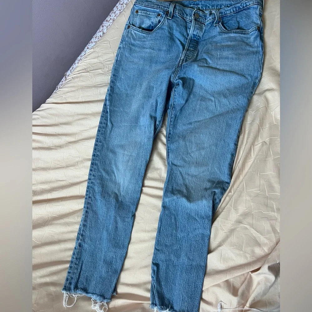 LEVIS 501 - Picture 2 of 4